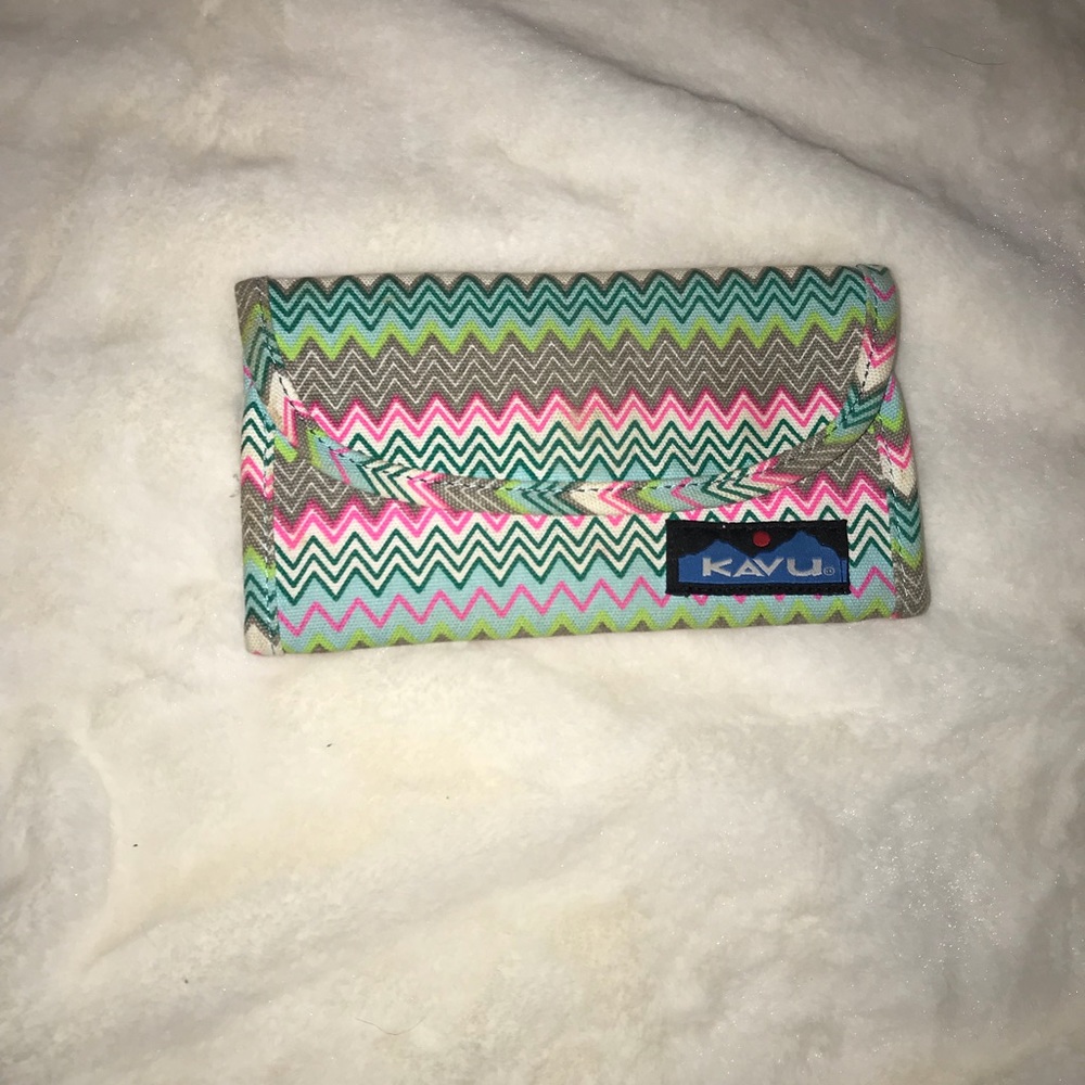 Kavu Chevron Wallet